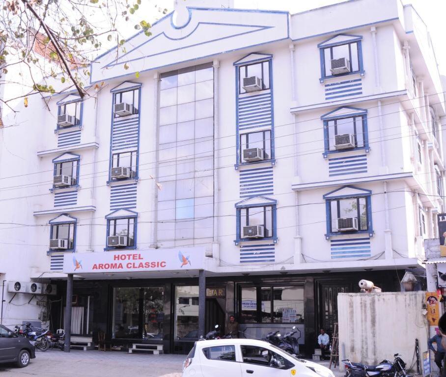 Hotel Aroma Classic Τζαϊπούρ Εξωτερικό φωτογραφία